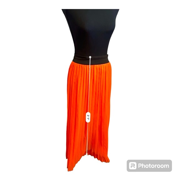 Jesse & J Dresses & Skirts - Jesse & J Maxi Pleated Neon Orange Skirt Size M